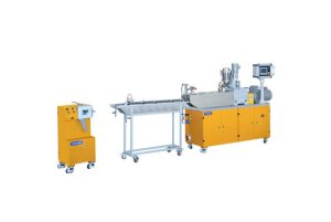 Twin Screw Extruder
